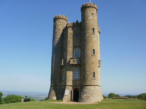 Broadway Tower, near the beginning of the Cotswold Way