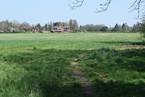 Approaching the village of Knockholt