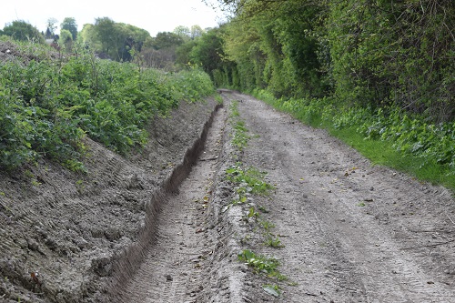 A rutted track above Harrietsham, thankfully not muddy today