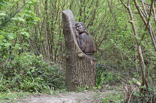 The tree carving in Westfield Wood