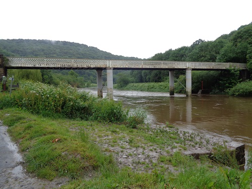 Looking at Brockweir Bridge from the alternative riverside route