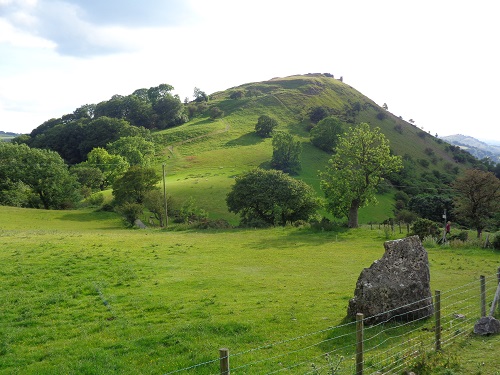 Looking up towards Castle Dinas Bran before my cut off point