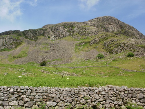 Looking up at Buckbarrow from the road to Greendale