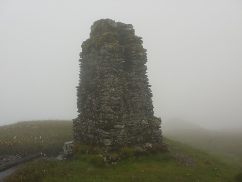 A closer view of the impressive cairn on Tarn Crag (Sleddale)