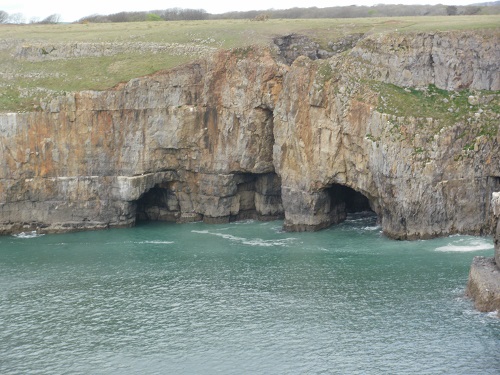 Little caves in the water near Stackpole