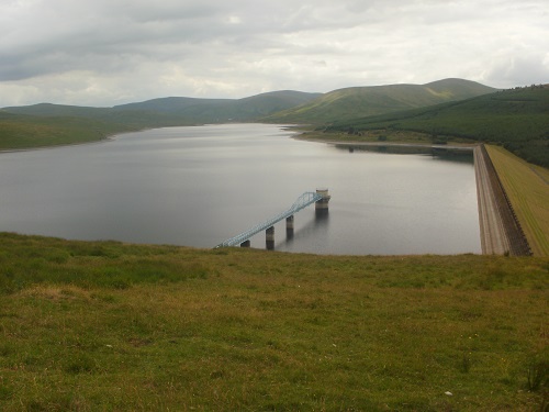 Looking back down towards the dam and Daer Reservoir