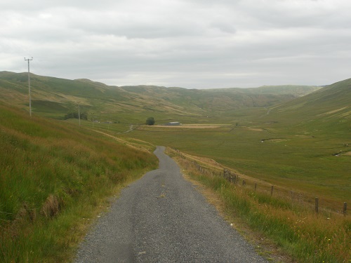 The long and winding road before climbing Cloud Hill