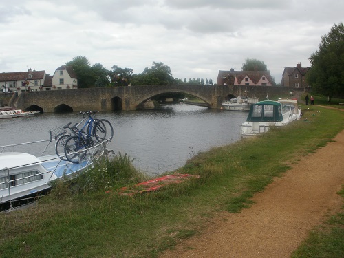 Nearing Abingdon Bridge at the end of Day 6